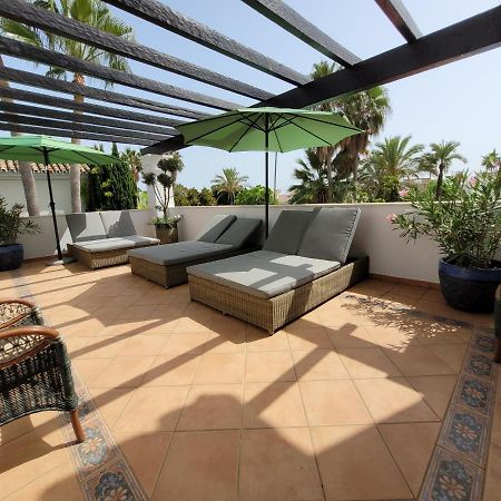 Beach And Golf Resort La Perla Miguel Adults Only Marbella Exterior foto